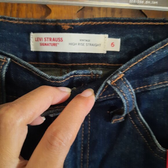 Levi Strauss Signature Vintage High Rise Straight Jeans NWT! - Darkwash, Sz 6 - Picture 12 of 16